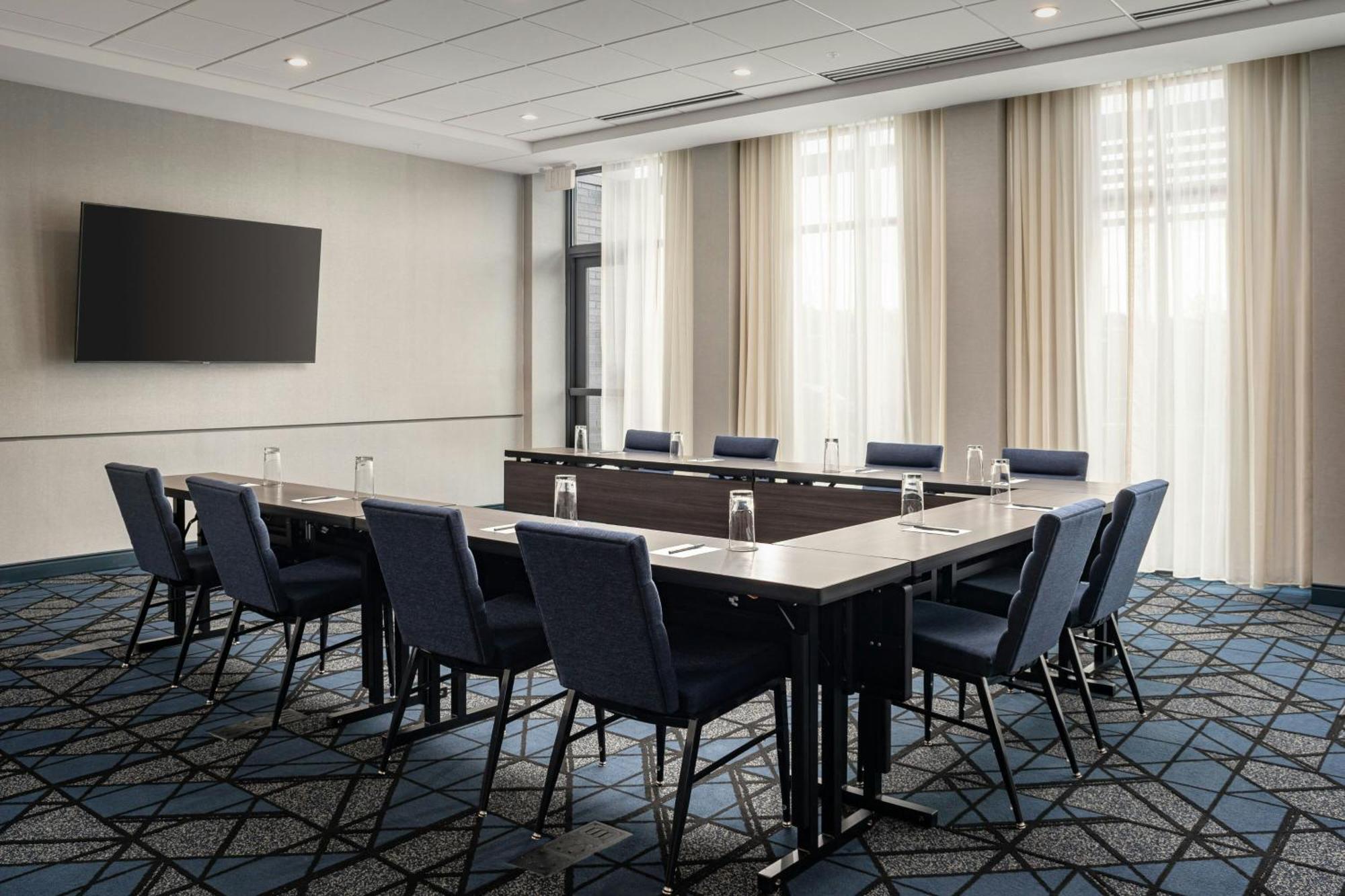 Courtyard By Marriott Cleveland Tn Hotel Екстериор снимка