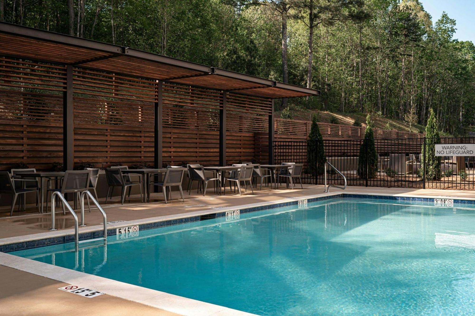 Courtyard By Marriott Cleveland Tn Hotel Екстериор снимка